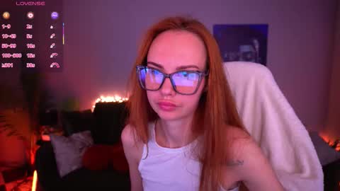 GinegerGazee online show from March 30, 5:19 am