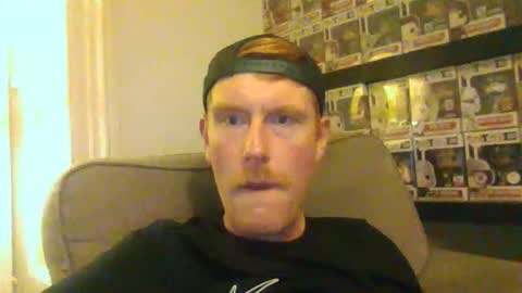 Snapshot of gingerjames90 chatting on May 26, 11:01 pm gingerjames90 online show from May 26, 11:01 pm