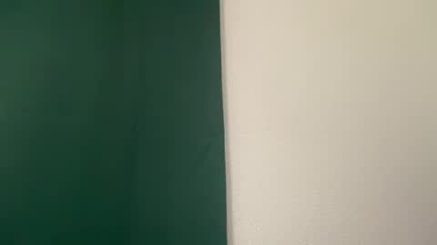 Snapshot of gingermania10 chatting on March 6, 3:02 am gingermania10 online show from March 6, 3:02 am