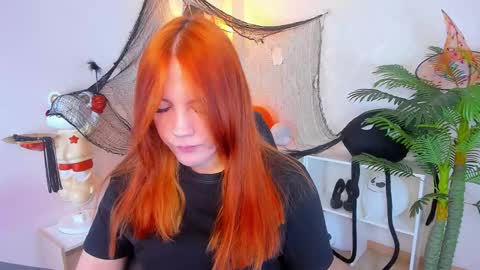 Snapshot of gingerr_pie chatting on November 12, 7:03 pm gingerr_pie online show from November 12, 7:03 pm