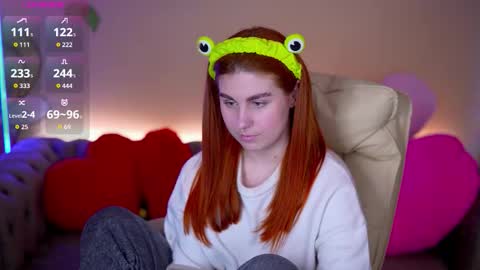 Snapshot of gingerrpink chatting on February 17, 2:24 pm Ginger Pink online show from February 17, 2:24 pm