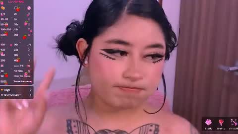 ginmeowuwu online show from July 17, 8:57 pm