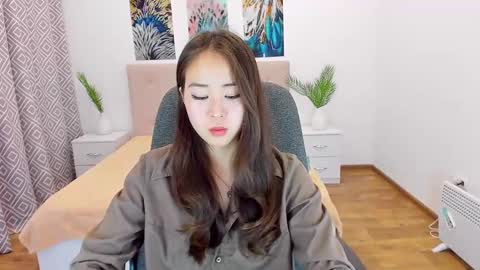 Snapshot of ginnycherry chatting on December 5, 1:28 pm Ginny online show from December 5, 1:28 pm