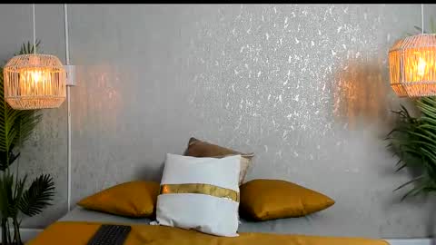 Gio Carangi online show from February 7, 3:21 am