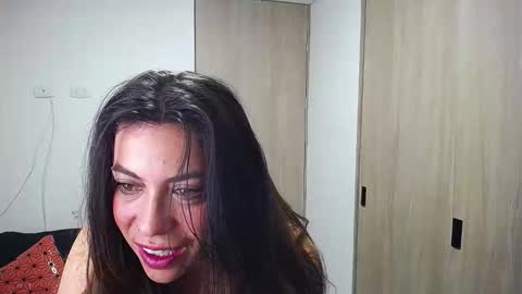 Snapshot of gio_gio44 chatting on February 10, 10:58 pm Giorgia online show from February 10, 10:58 pm