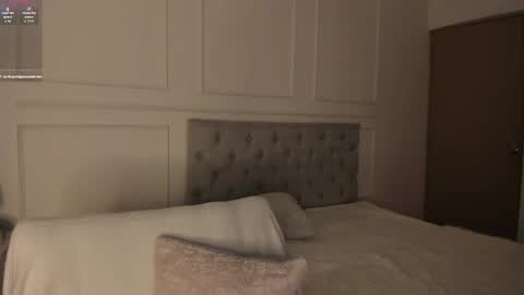 Gio online show from April 8, 1:11 pm