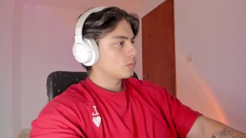 GioRusso online show from April 2, 3:42 pm