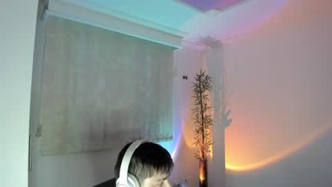 Snapshot of gio_russo chatting on June 10, 3:29 am GioRusso online show from June 10, 3:29 am