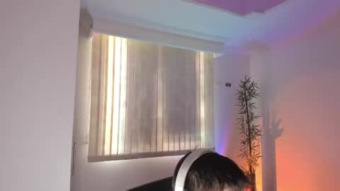 GioRusso online show from June 15, 9:06 pm