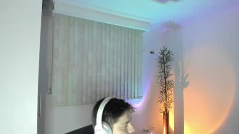 GioRusso online show from June 27, 3:11 am