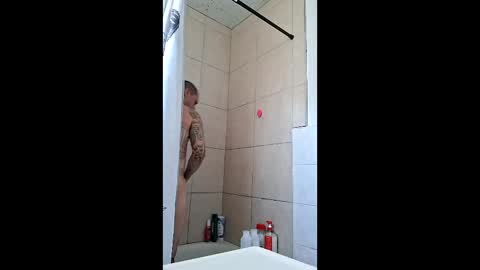 Snapshot of gioespi248 chatting on May 9, 1:00 am gioespi248 online show from May 9, 1:00 am