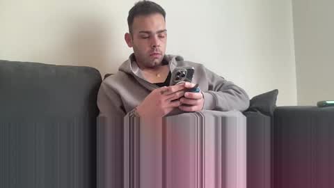 gionnylove online show from April 15, 8:54 am