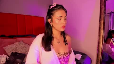 Giovanna  online show from September 19, 8:05 am