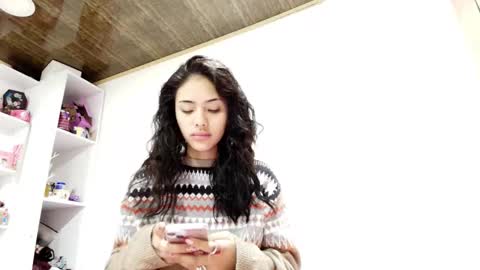 giovanna_oliveria online show from February 11, 11:54 pm