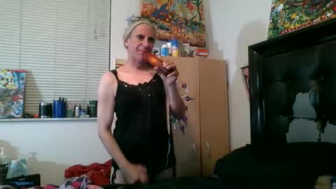 giovanni131971 online show from June 9, 6:47 am