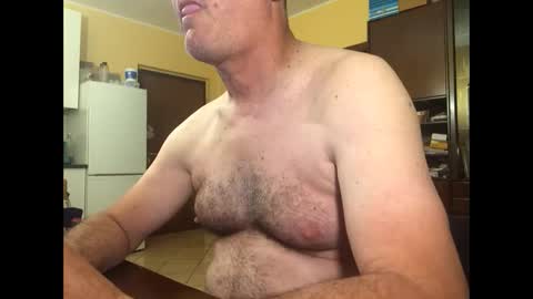 giovanni_1964 online show from May 31, 2:20 am