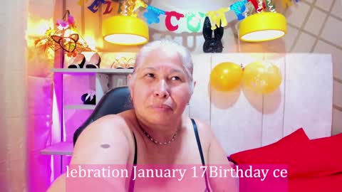 Girl Amada online show from January 15, 4:04 am