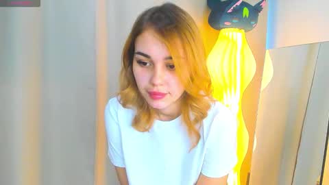 we are Lora Liza nice to meet u 3 online show from October 3, 6:54 am