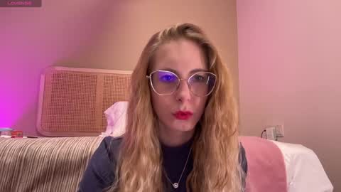 Nikki online show from January 3, 5:53 pm
