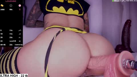 girl_machine online show from April 21, 1:42 am