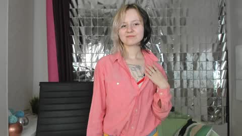 girl_next_doorr online show from January 21, 5:51 pm