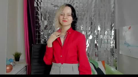 girl_next_doorr online show from January 29, 3:47 pm