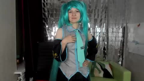 girl_next_doorr online show from February 16, 12:32 pm