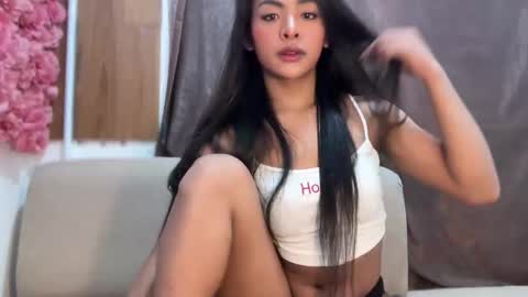 Snapshot of girlcock_dominantfucker chatting on October 23, 4:50 pm queen ronna online show from October 23, 4:50 pm