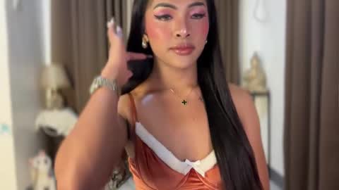 queen ronna online show from February 1, 4:16 pm