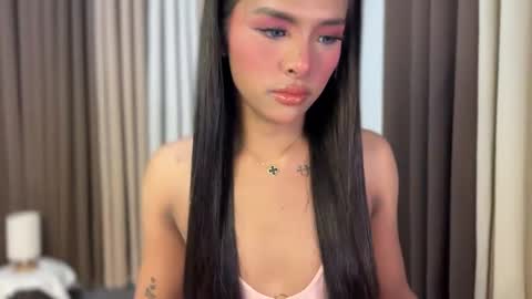 queen ronna online show from March 26, 12:28 am