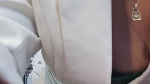 girlhanoi online show from December 2, 10:38 pm