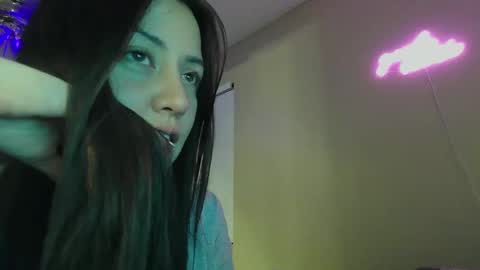 Jasmine online show from November 2, 12:07 pm