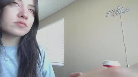 Jasmine online show from November 8, 6:18 pm