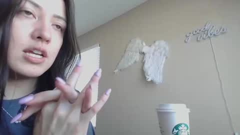 Jasmine online show from February 18, 5:09 pm