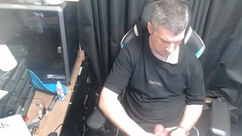 Snapshot of girlsaresexymadeoutapepsi chatting on October 25, 2:08 am bob online show from October 25, 2:08 am