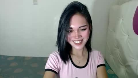 Divine online show from November 4, 6:01 am