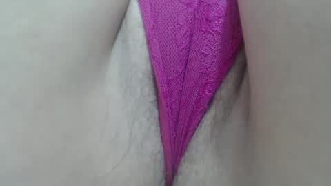 Snapshot of girlvictoria chatting on October 24, 1:46 am Victoria online show from October 24, 1:46 am