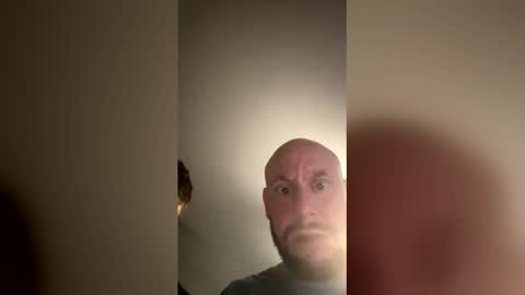 girthman807 online show from April 24, 6:38 am