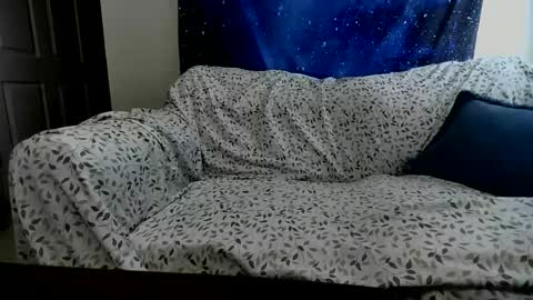 Girth online show from October 1, 1:06 pm