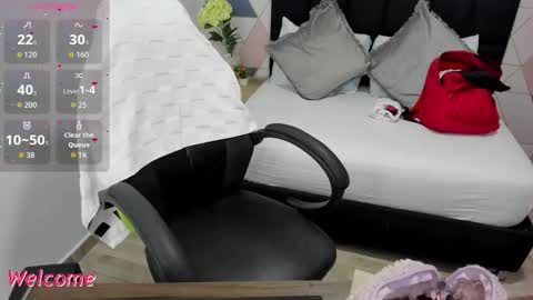 Gisella online show from October 25, 12:02 pm