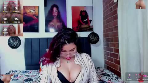  Kylie  online show from November 23, 3:06 am