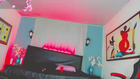 Snapshot of gisele_fox chatting on February 11, 2:46 am Gisel online show from February 11, 2:46 am