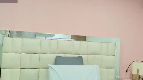 Gisell online show from November 23, 12:49 pm