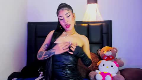 giselleblare online show from October 22, 5:30 am