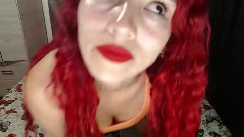 Snapshot of gissel13 chatting on September 11, 2:55 am gisel online show from September 11, 2:55 am