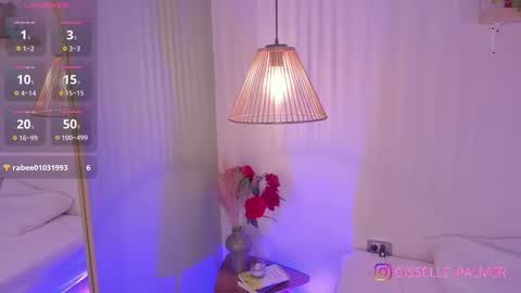 Snapshot of gisselle_palmer chatting on October 15, 7:14 pm online show from October 15, 7:14 pm
