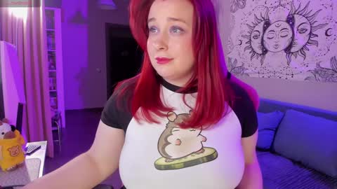 Snapshot of gitera_ chatting on March 3, 10:42 pm AlexaMillis online show from March 3, 10:42 pm