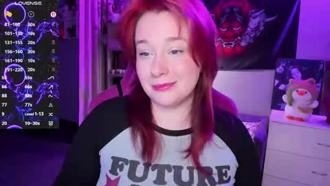 Snapshot of gitera_ chatting on September 13, 6:18 pm AlexaMillis online show from September 13, 6:18 pm