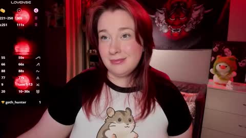 Snapshot of gitera_ chatting on October 3, 11:13 pm AlexaMillis online show from October 3, 11:13 pm