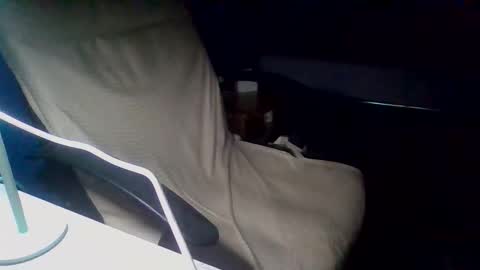 Snapshot of giulio909 chatting on February 27, 9:48 pm giulio909 online show from February 27, 9:48 pm